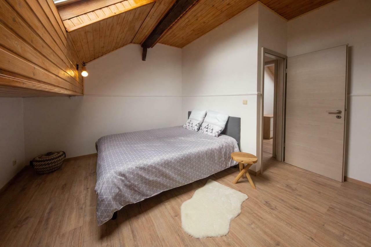 Abso-Gite Houffalize Esterno foto